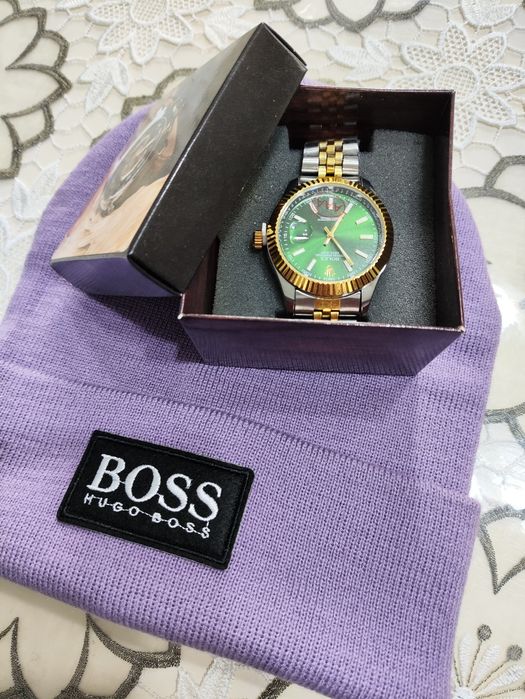 Шапка с часами комплект, для подарков, оптом