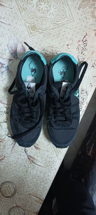 Маратонки le coq sportif 37 номер