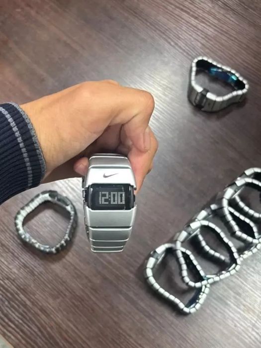 Nike raqamli sport soati
147,000 so'm