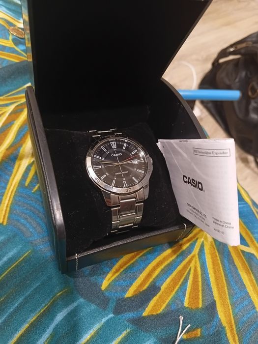 Продам часы Casio Оригинал Водонепроницаемые