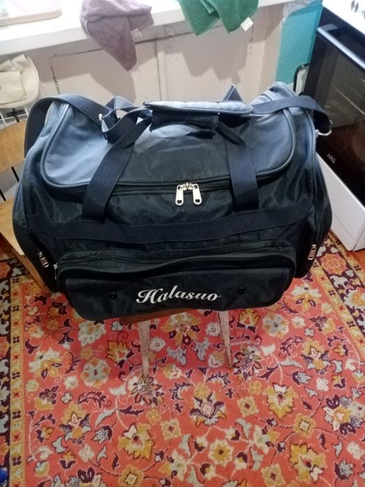 Прадаю две сумки дарожные