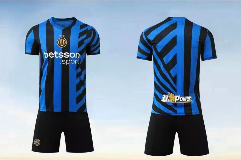 Форма футбольная