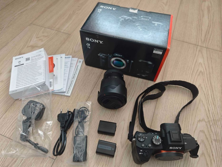 Sony Alpha 7 II с обектив Sony 28-70m на 8200 кадъра