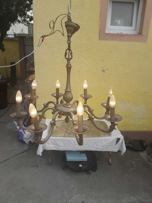 Candelabru opt brate