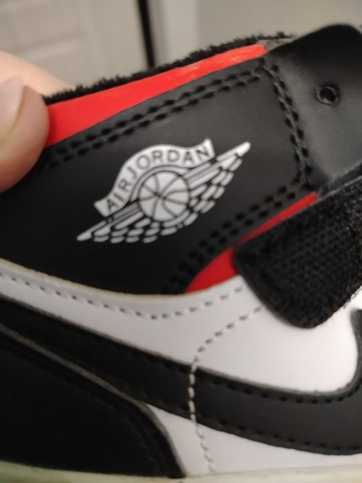 Продам обувь детскую