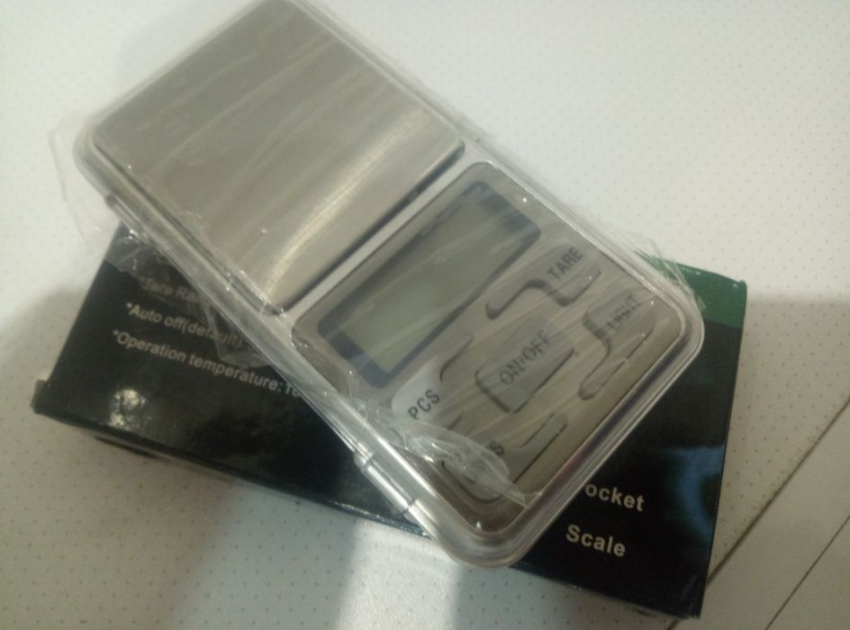 Весы ювелирные. 0,01 - 600 гр.