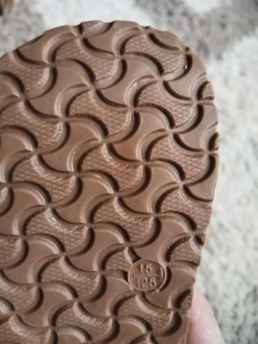 Продается Детская обувь