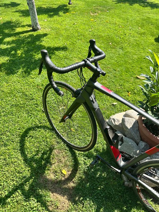 Шосеен бегач пълен карбон Carrera Virago Carbon Road Bike – Пълен карбон – Shimano Sora – Tektro – Размер M/L  цена 620€