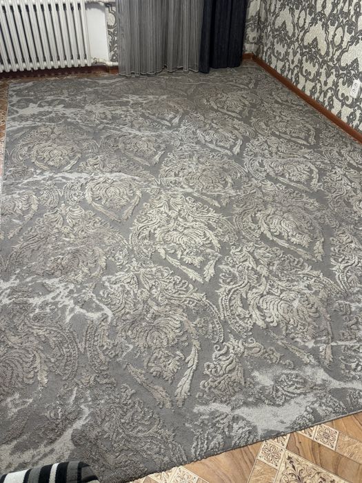 Продам ковер 2,5*3,5