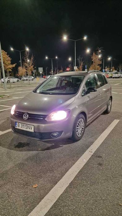 Volkswagen Golf Plus 2012 in stare excelenta, consum mic