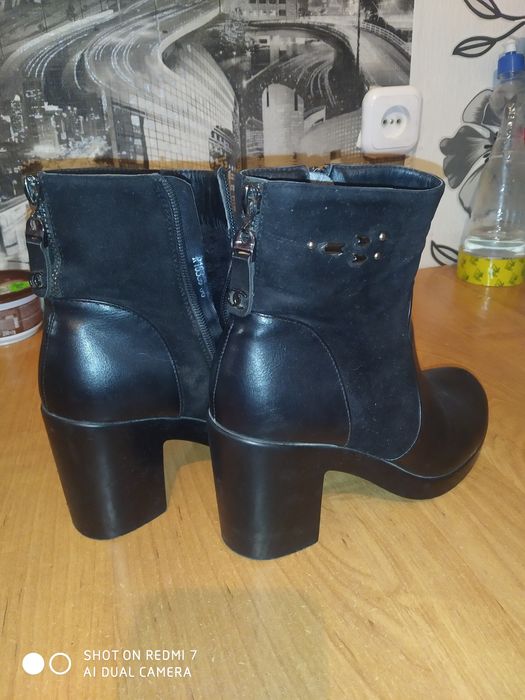 Ботинки осенние 36 р