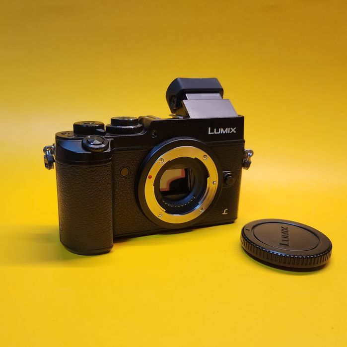 vând sau schimb body Panasonic GX8
