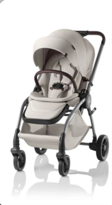 Продавам количка Britax Romer Rio
