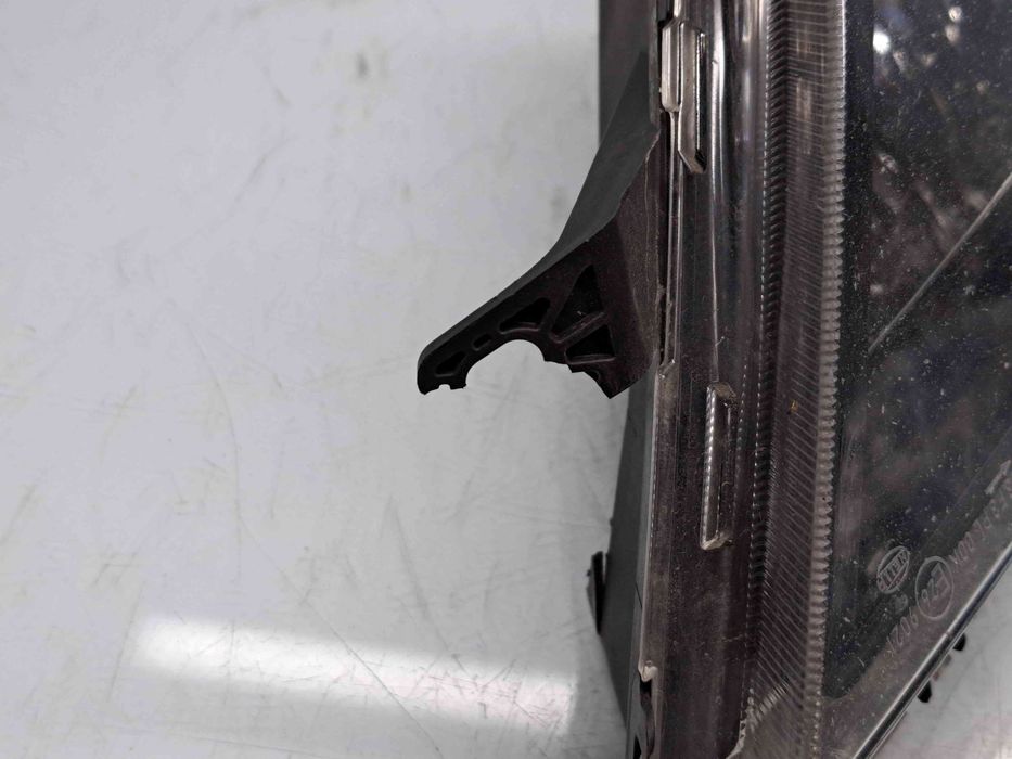 Proiector ceata stanga Seat Ibiza 5 (6J5) FR [Fabr 2008-2017] OEM