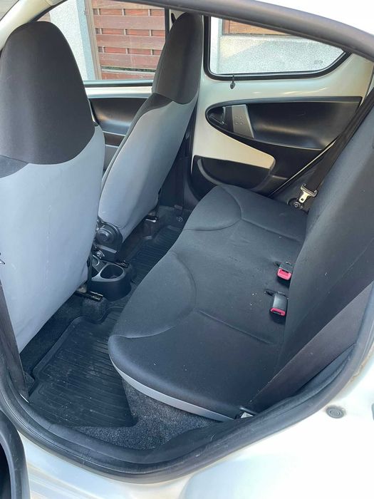 TOYOTA Aygo 2012 — imagine 5