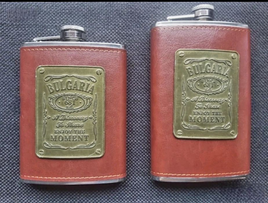 Манерки България,два цвята,три размера