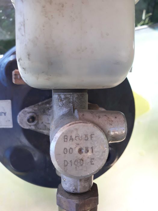 De vinzare pompa servo