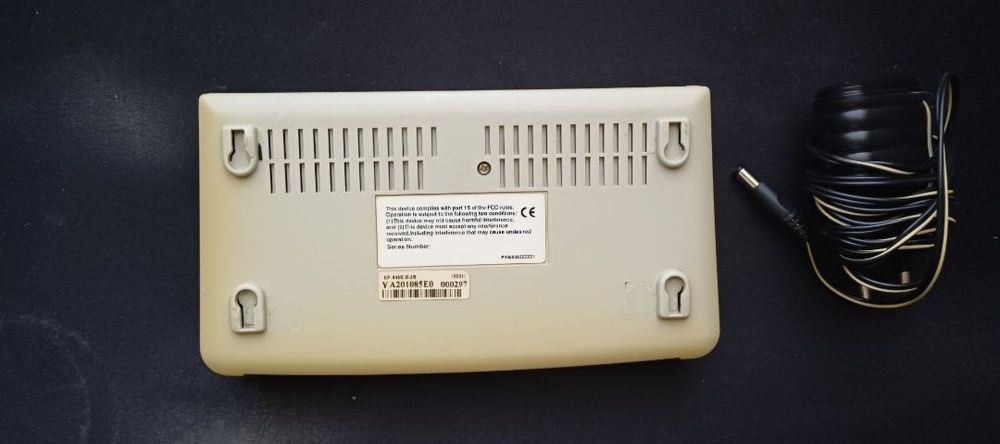 Switch SURECOM N-Way Mini 8 porturi