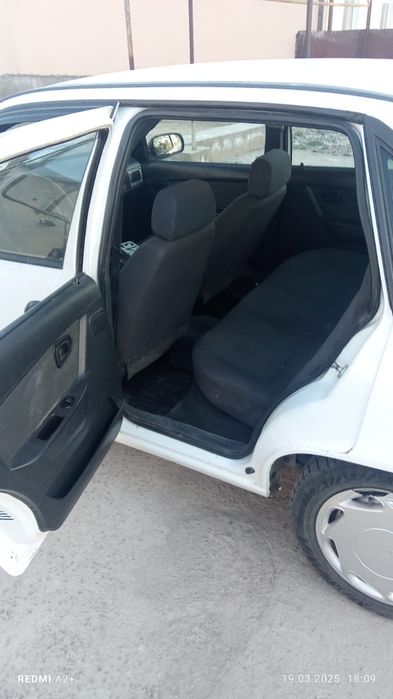 Автомобиль продается