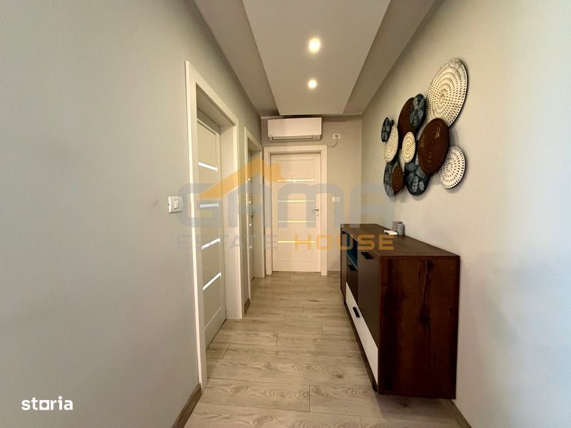 Apartament 2 camere, loc de parcare, zona Podgoria