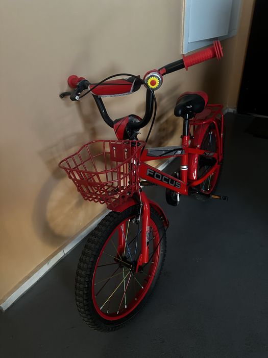 Продам велик на 5-7 лет