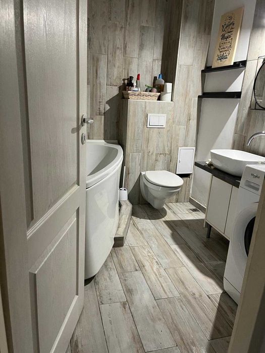 Pers. fizică vând apartament 1 cameră Iulius Mall/FSEGA