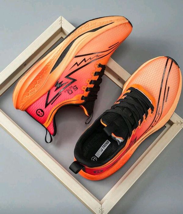 Нови Ултралеки професионални маратонки с дебела подметка обувки 45/46