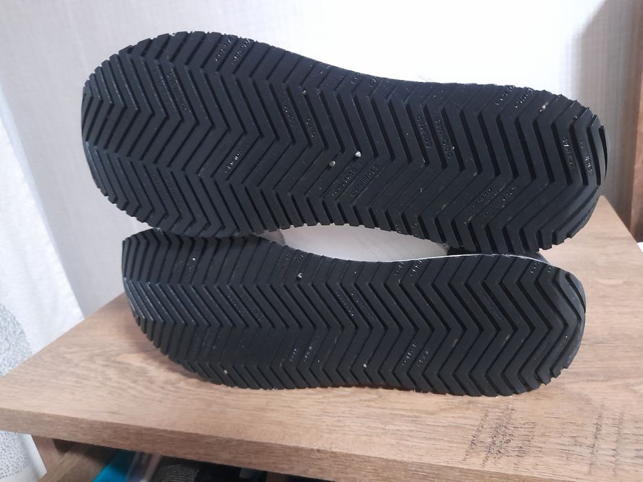 COLMAR мъжки обувки 42 номер.