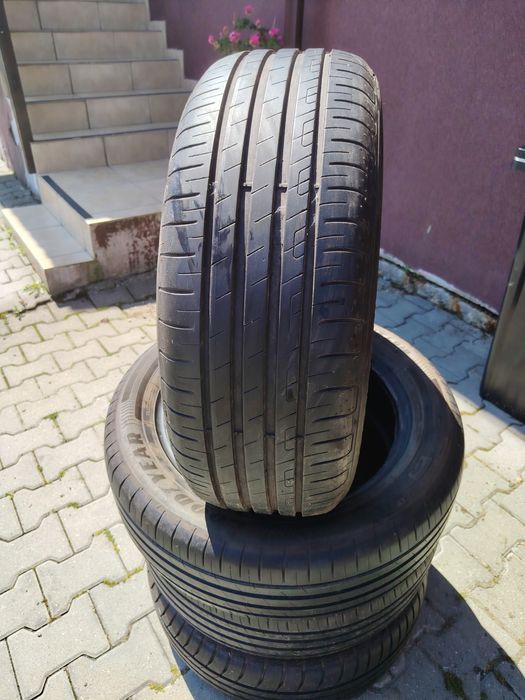 Vand set cauciucuri de vara 215/55R17
