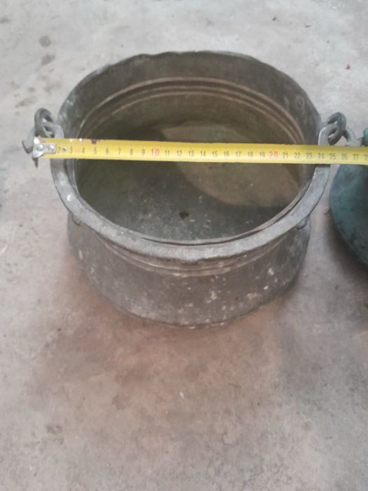 Медни бакъри котли