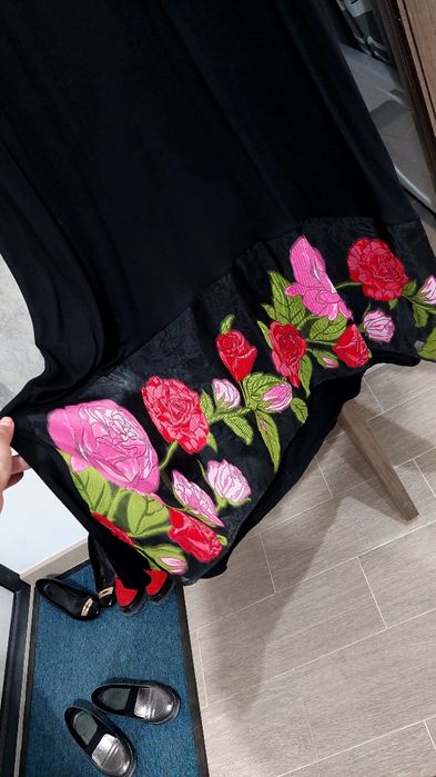 Платье нарядное- повседневное