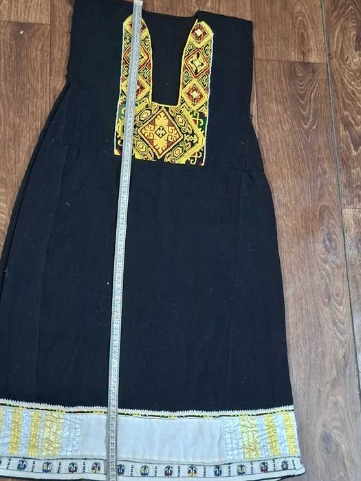 Автентична Тронска Носия