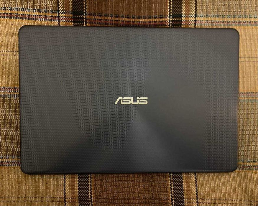 Ноутбук ASUS X505Z