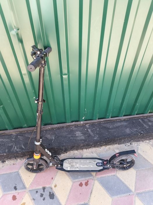 Продам самокат Urban scooter