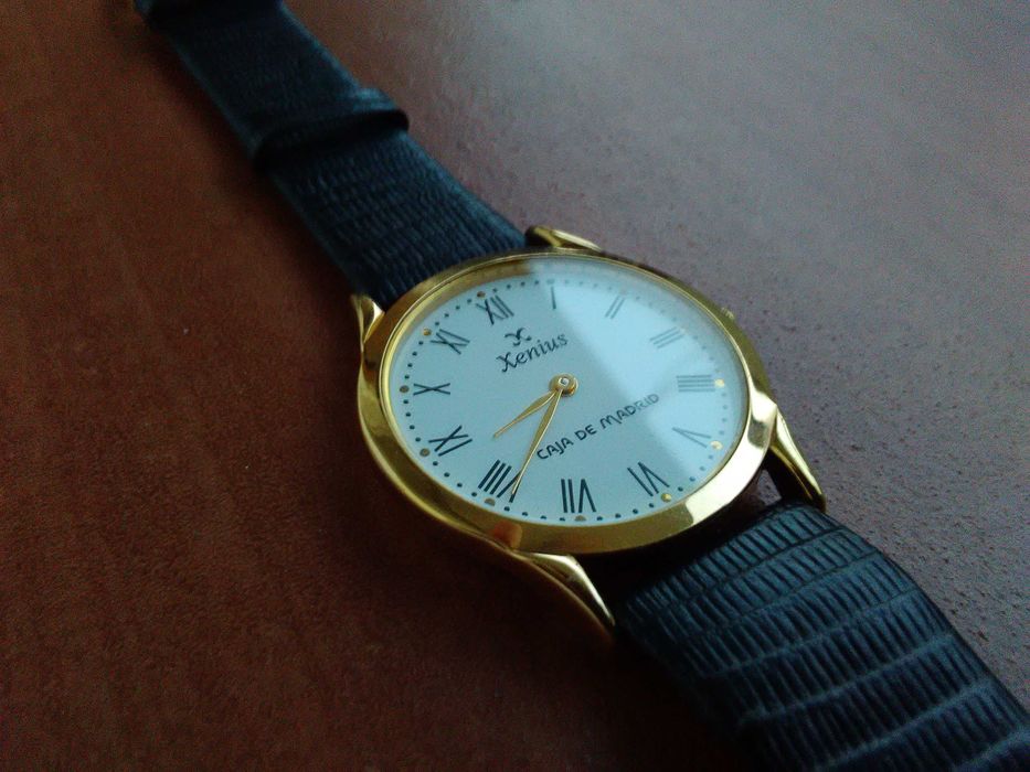 Xenius - оригинален часовник