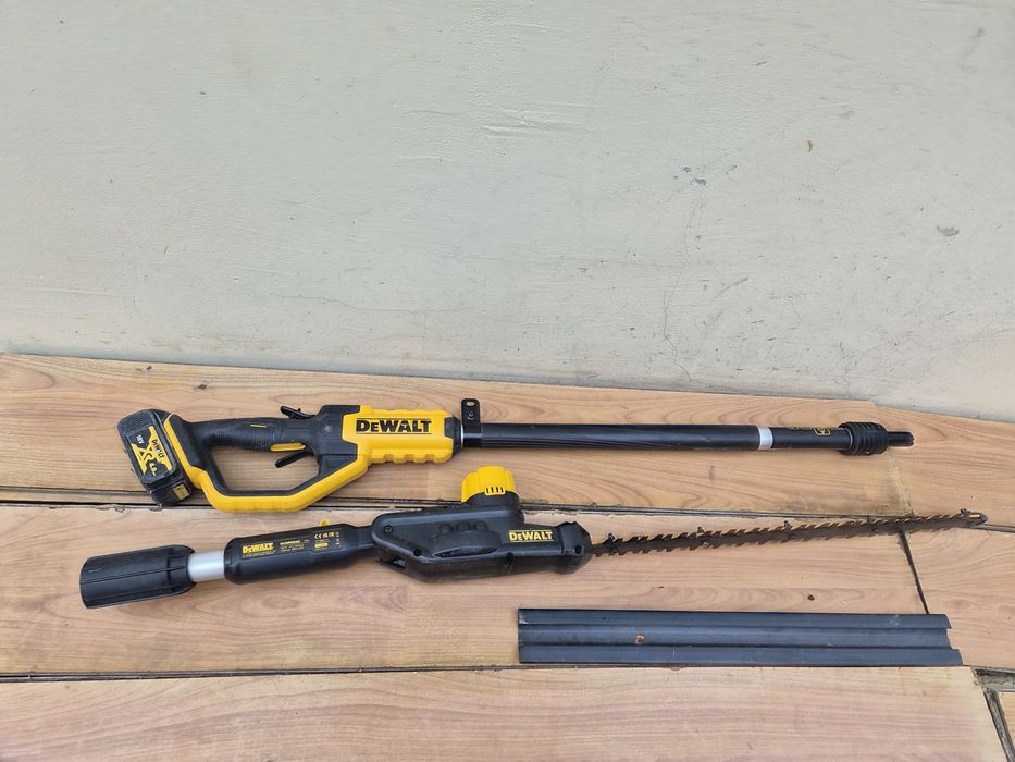 Foarfeca gard viu cu acumulator Dewalt DCMPH566