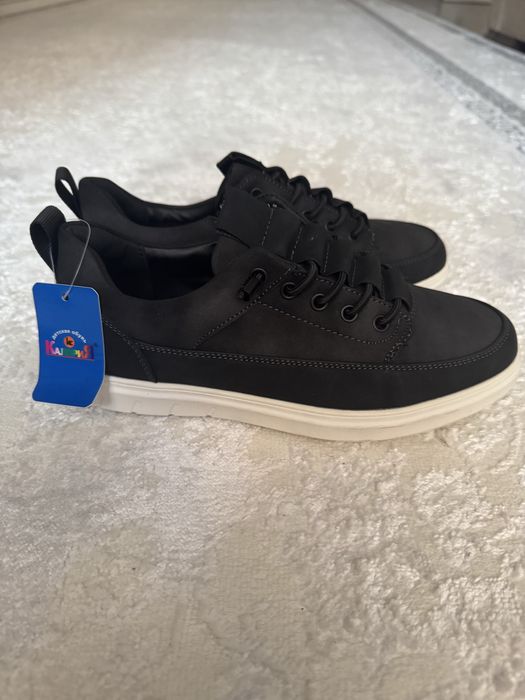 Туфли новые, для мальчиков!