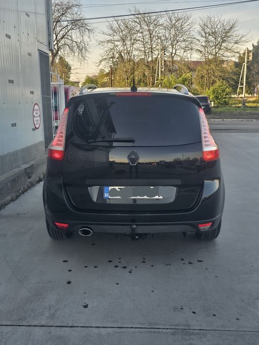 Vând Renault Grand Scenic3  1.5 110 cp 7 locuri an 2015