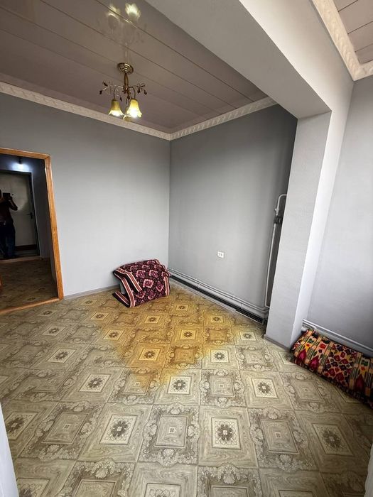 Срочно! 1-комн кВ. Рисовый базар. Общая площадь 45м².