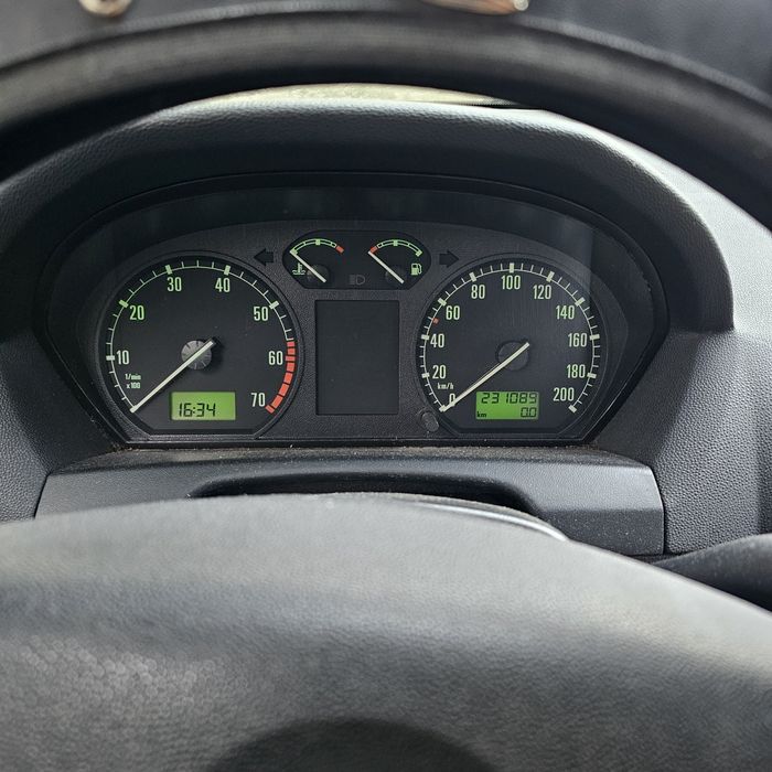SKODA Fabia 2004 — imagine 5