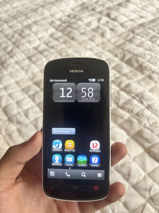 продам Nokia 808 Purewiev White Edition