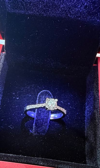 Inel logodna aur 18k diamante