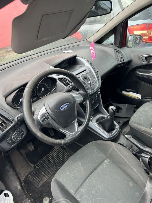 Dezmembrez Ford B Max 1.0 benzina 74 kw ecoboost 2010-2016