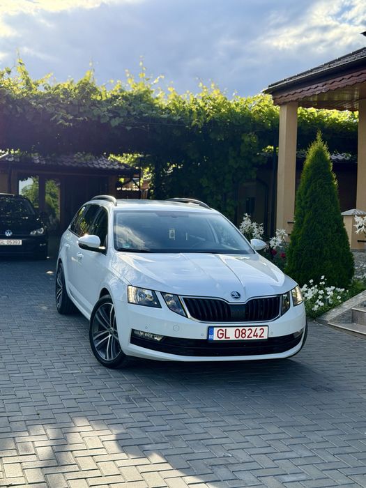 SKODA Octavia 2017 — imagine 3