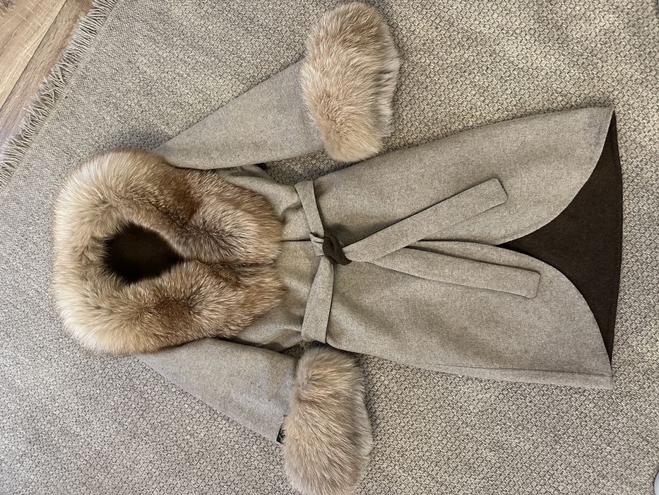 Palton de lana cu blana naturala