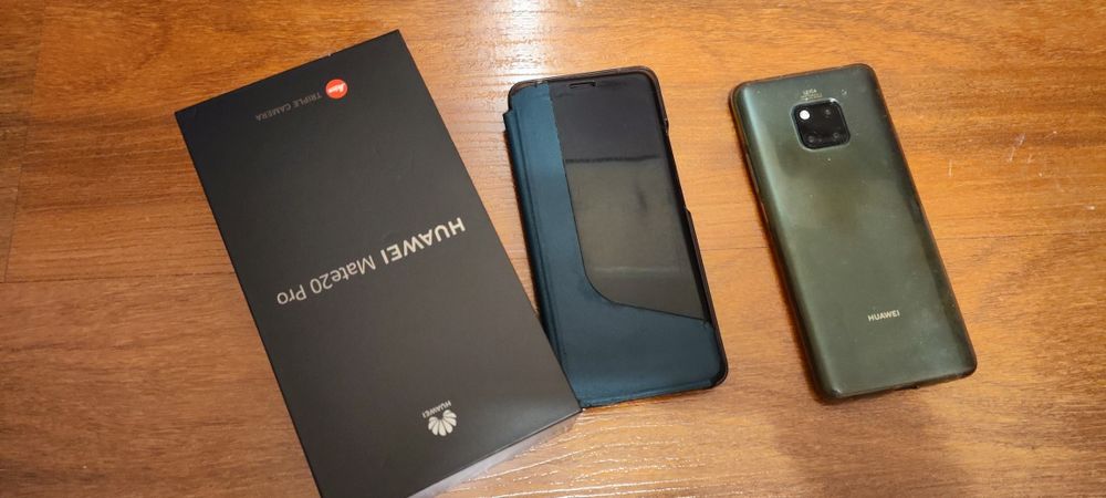 Чехлы на Huawei Mate 20 Pro