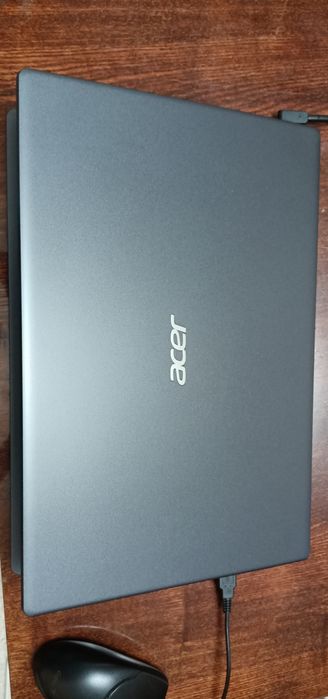 Ноутбук Aser Aspire 3