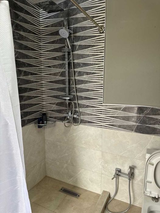 Мебелированная дача в горах с бассейном