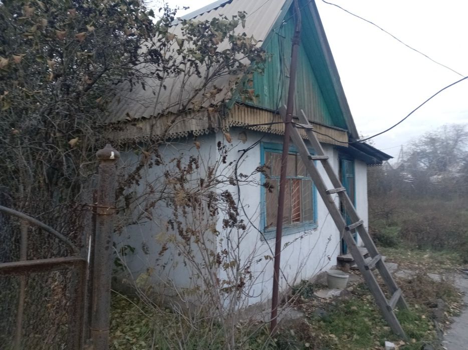 Продам дачу на Бобровке