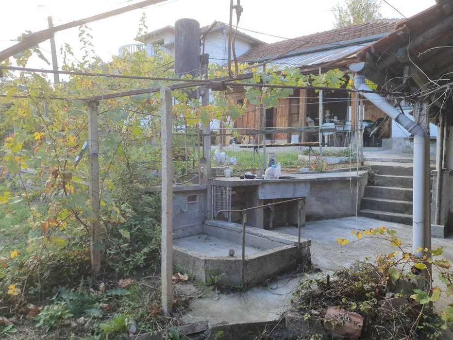 Продава се Къща в с. Пещерна, Област Ловеч - 220 кв.м за 301 €/кв.м - Снимка #14